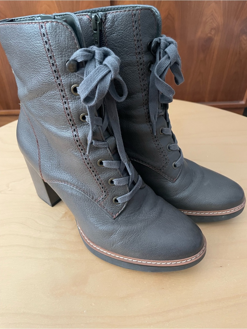 Naturalizer Callie Women’s Lace-Up Ankle Boots Block Heel in Dark Gray 9